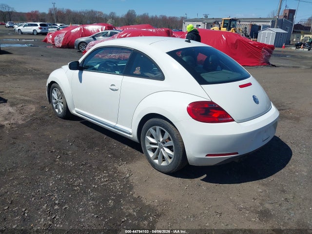 Продаж на аукціоні авто 2012 Volkswagen Beetle 2.5l, vin: 3VWJP7AT3CM631857, номер лоту: 44794103