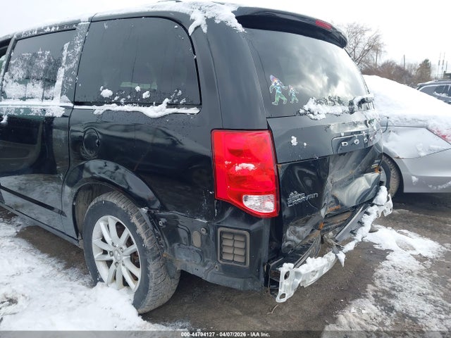 Продажа на аукционе авто 2019 Dodge Grand Caravan Sxt, vin: 2C4RDGCG2KR752742, номер лота: 44794127