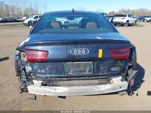 2018 Audi A6 2.0t Premium მანქანა იყიდება აუქციონზე, vin: WAUG8AFC2JN068977, აუქციონის ნომერი: 44794135