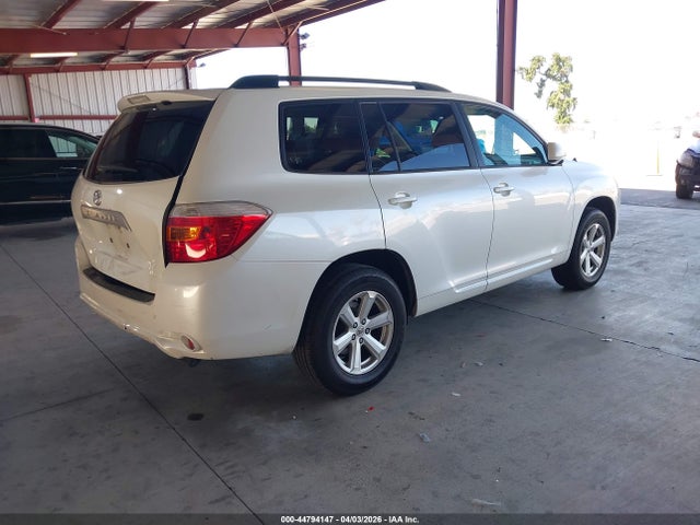2010 TOYOTA HIGHLANDER JTEZK3EH2A2104315 Photo 3