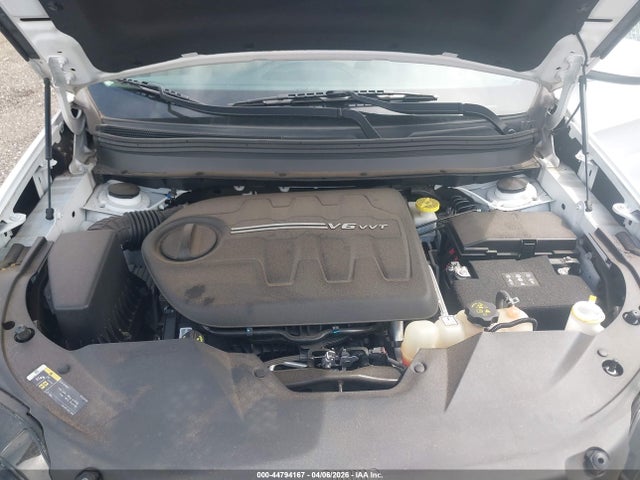 44794167 :رقم المزاد ، 1C4PJLCX4KD110602 vin ، 2019 Jeep Cherokee Latitude Fwd مزاد بيع