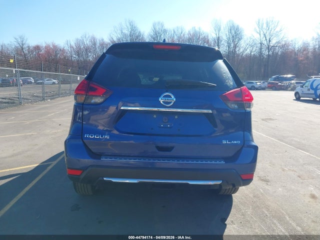 Продажа на аукционе авто 2017 Nissan Rogue Sl, vin: 5N1AT2MV7HC770733, номер лота: 44794174