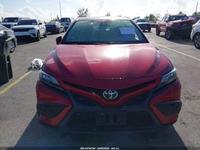 2022 Toyota Camry Se მანქანა იყიდება აუქციონზე, vin: 4T1G11AK3NU058049, აუქციონის ნომერი: 44794180