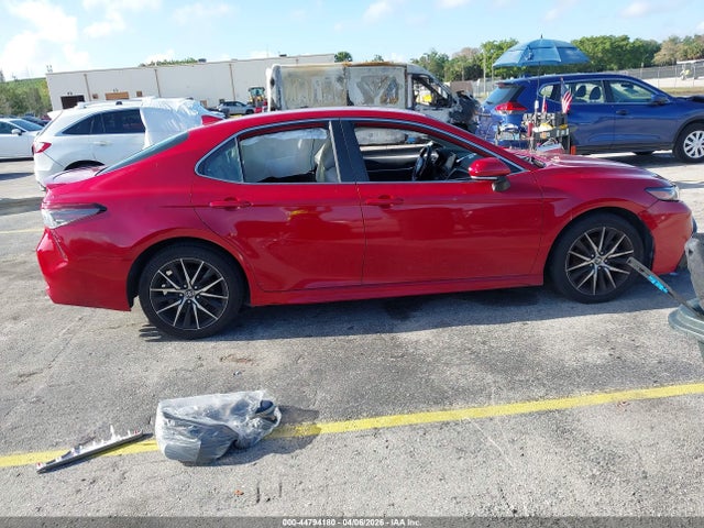 2022 Toyota Camry Se მანქანა იყიდება აუქციონზე, vin: 4T1G11AK3NU058049, აუქციონის ნომერი: 44794180