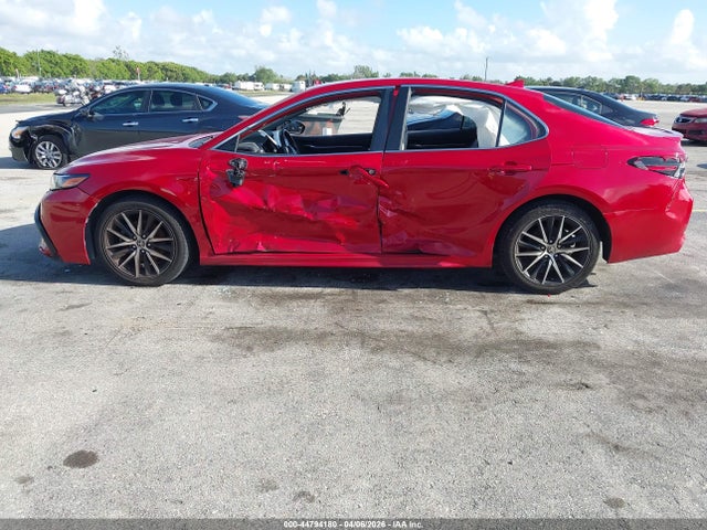 2022 Toyota Camry Se მანქანა იყიდება აუქციონზე, vin: 4T1G11AK3NU058049, აუქციონის ნომერი: 44794180