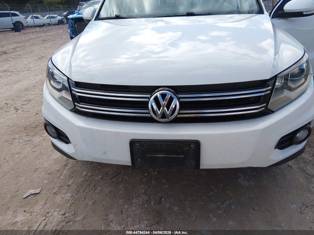Продаж на аукціоні авто 2016 Volkswagen Tiguan Se, vin: WVGAV7AX9GW598084, номер лоту: 44794244