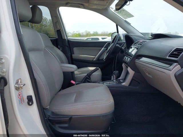 44794255 :رقم المزاد ، JF2SJAJC8HH462177 vin ، 2017 Subaru Forester 2.5i Limited مزاد بيع