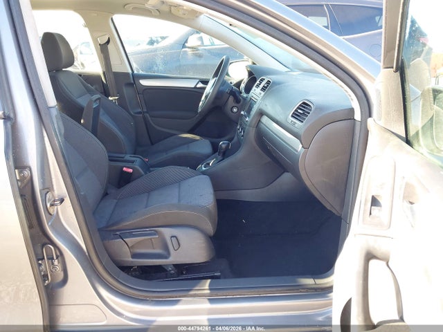 2012 Volkswagen Golf 2.5l 4-door მანქანა იყიდება აუქციონზე, vin: WVWDB7AJXCW351043, აუქციონის ნომერი: 44794261