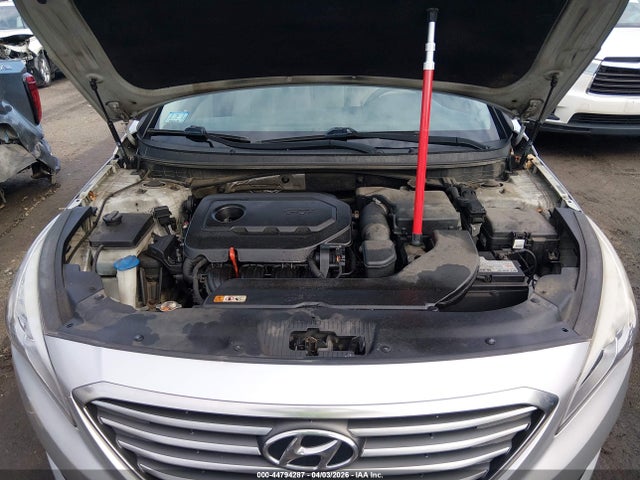 5NPE24AF0GH306560 Hyundai SONATA SE