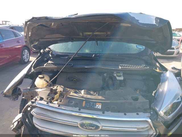 Продажа на аукционе авто 2017 Ford Escape Se, vin: 1FMCU0GDXHUF02282, номер лота: 44794323