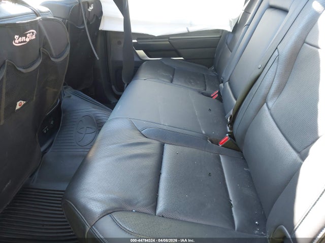 Продаж на аукціоні авто 2023 Toyota Tundra Platinum, vin: 5TFNA5DB5PX123872, номер лоту: 44794324