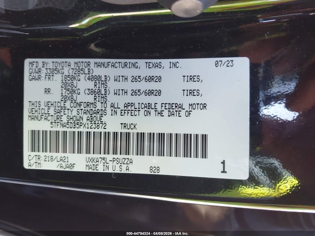 Продажа на аукционе авто 2023 Toyota Tundra Platinum, vin: 5TFNA5DB5PX123872, номер лота: 44794324