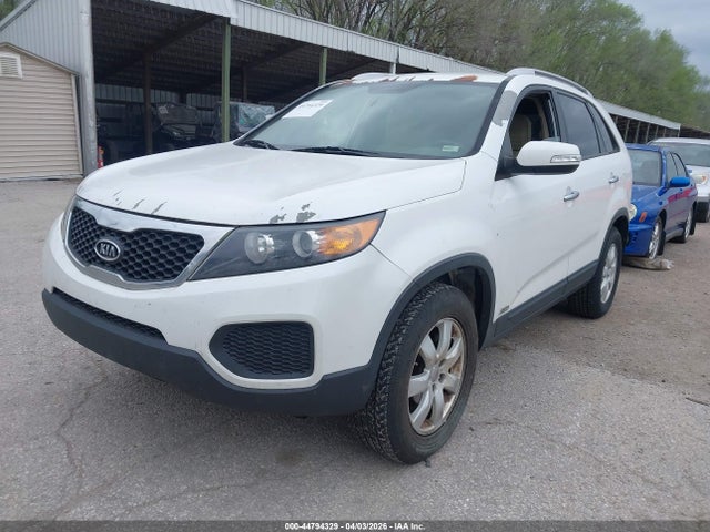 44794329 :رقم المزاد ، 5XYKTDA2XDG368435 vin ، 2013 Kia Sorento Lx V6 مزاد بيع