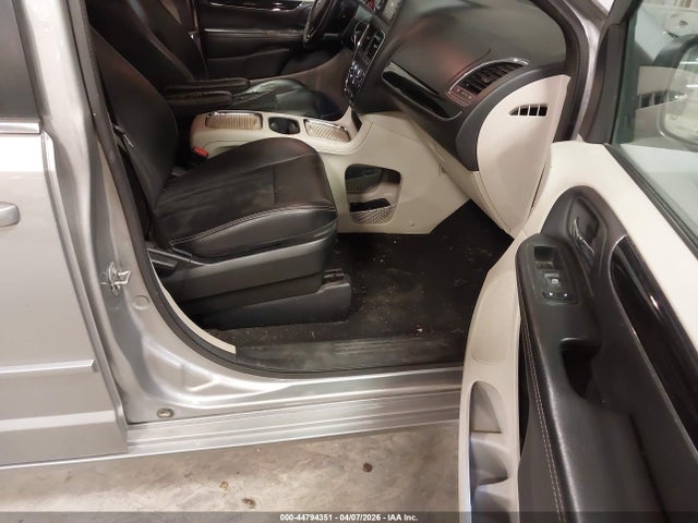 Продажа на аукционе авто 2017 Dodge Grand Caravan Sxt, vin: 2C4RDGCG0HR686801, номер лота: 44794351