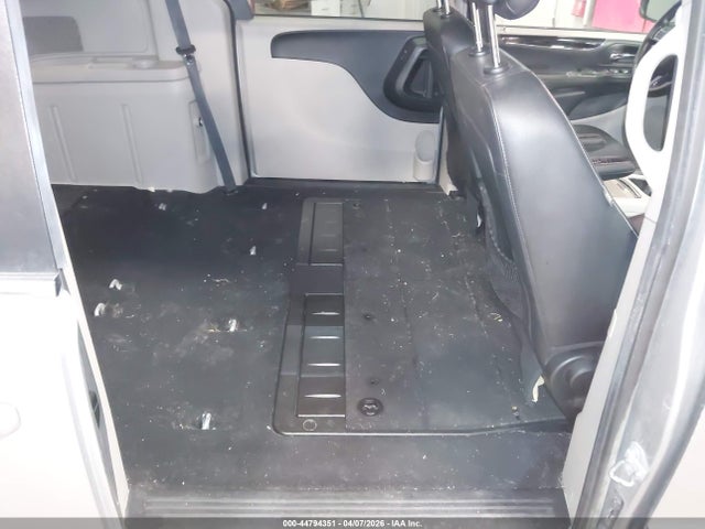 Продажа на аукционе авто 2017 Dodge Grand Caravan Sxt, vin: 2C4RDGCG0HR686801, номер лота: 44794351