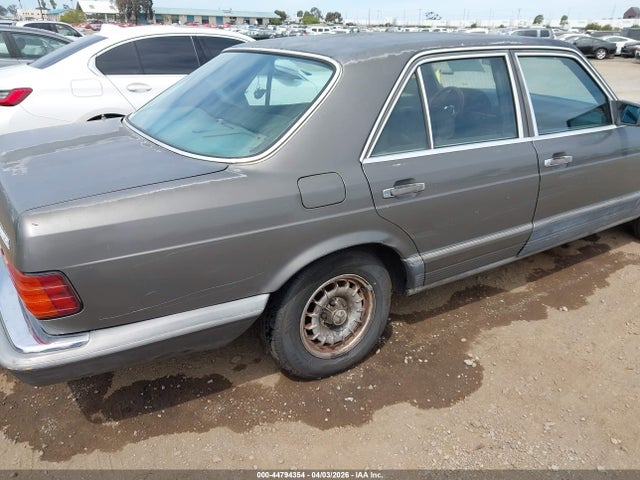 1982 MERCEDES-BENZ 300 WDBCB20A6CB032101 Photo 5