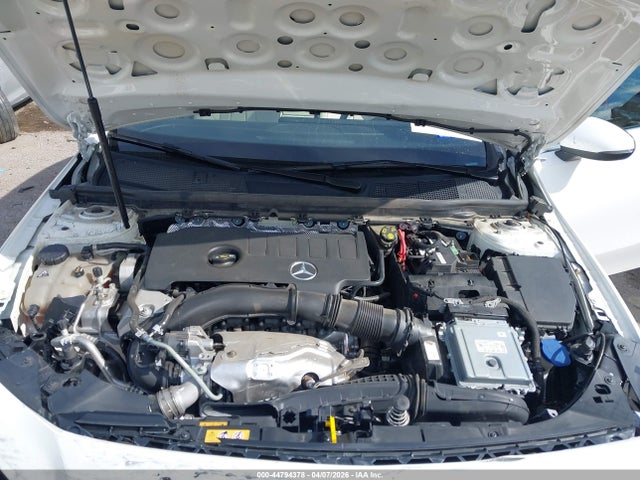 44794378 :رقم المزاد ، W1K3G4EB6NJ332073 vin ، 2022 Mercedes-benz A 220 مزاد بيع