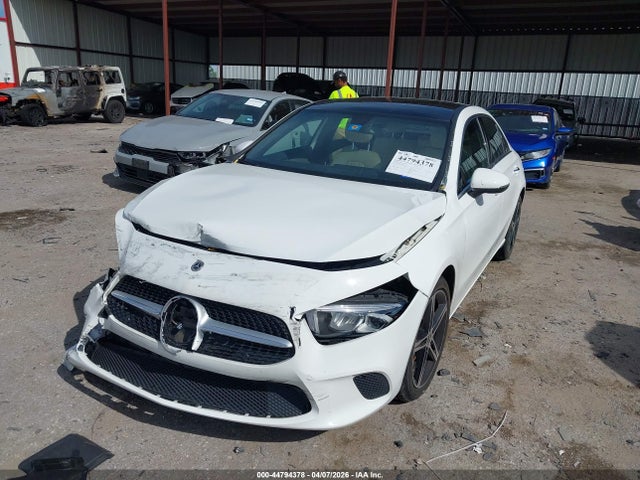 44794378 :رقم المزاد ، W1K3G4EB6NJ332073 vin ، 2022 Mercedes-benz A 220 مزاد بيع