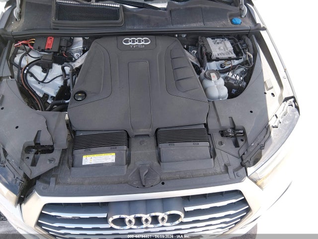 WA1LHAF72JD040746 Audi Q7 2.0t Premium