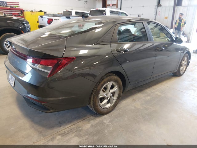 2021 HYUNDAI ELANTRA 5NPLL4AG8MH048152 Photo 3
