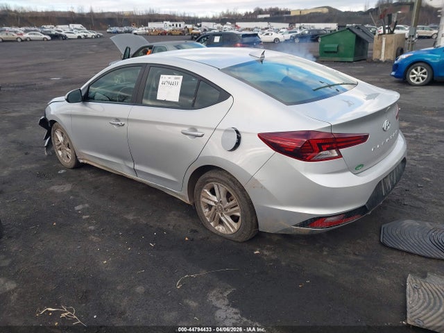 2019 Hyundai Elantra Value Edition მანქანა იყიდება აუქციონზე, vin: 5NPD84LF2KH475866, აუქციონის ნომერი: 44794433