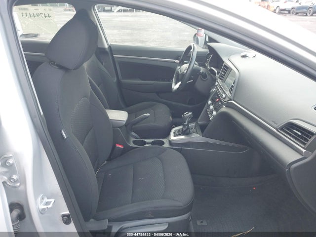 2019 Hyundai Elantra Value Edition მანქანა იყიდება აუქციონზე, vin: 5NPD84LF2KH475866, აუქციონის ნომერი: 44794433
