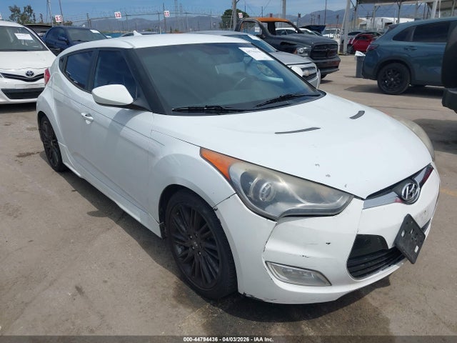 2013 HYUNDAI VELOSTER KMHTC6AD1DU134387