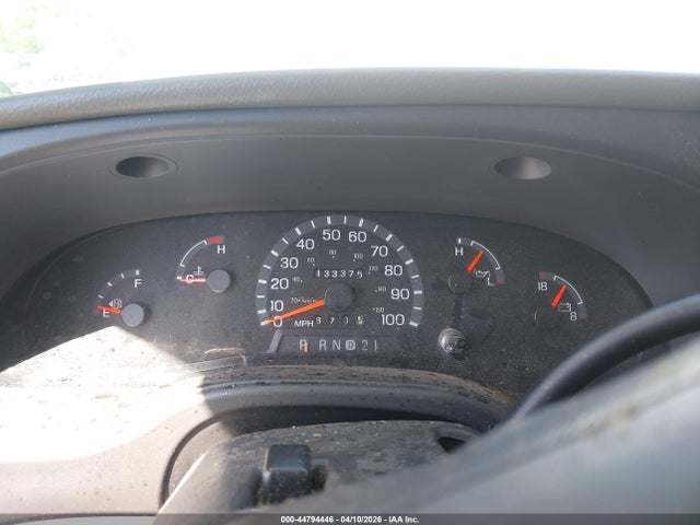 44794446 :رقم المزاد ، 1FBNE31L83HB73907 vin ، 2003 Ford E-350 Super Duty Chateau/xl/xlt مزاد بيع