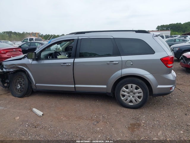 44794461 :رقم المزاد ، 3C4PDCBG1JT526060 vin ، 2018 Dodge Journey Sxt مزاد بيع