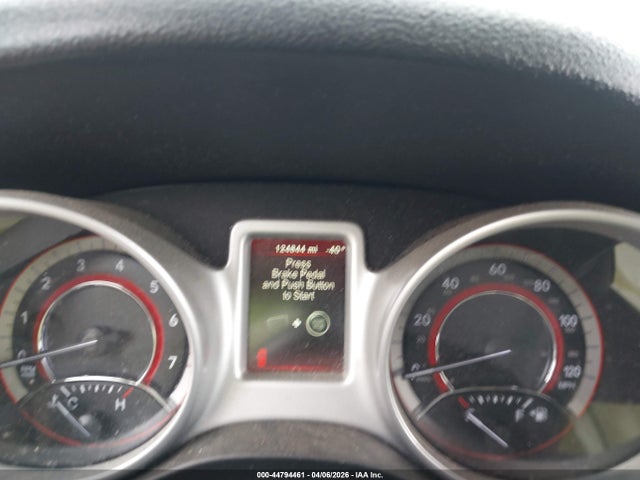 44794461 :رقم المزاد ، 3C4PDCBG1JT526060 vin ، 2018 Dodge Journey Sxt مزاد بيع