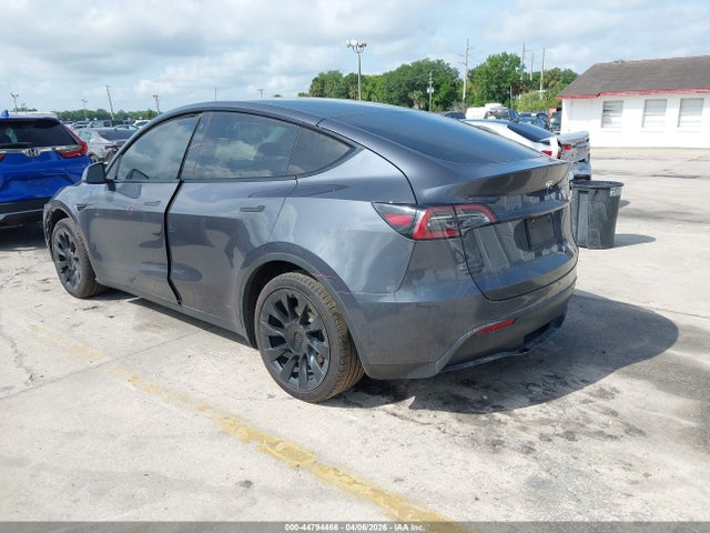 Продаж на аукціоні авто 2022 Tesla Model Y Long Range Dual Motor All-wheel Drive, vin: 7SAYGDEE8NF387239, номер лоту: 44794466