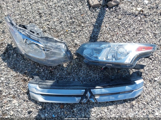 44794476 :رقم المزاد ، JA4AD3A30FZ003479 vin ، 2015 Mitsubishi Outlander Se مزاد بيع