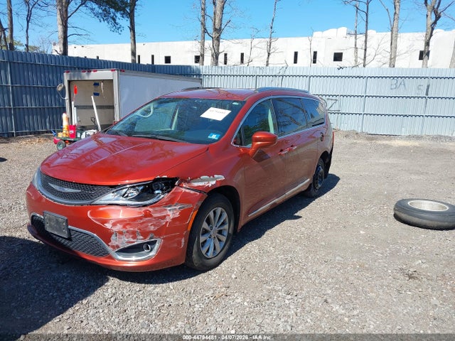 Продаж на аукціоні авто 2018 Chrysler Pacifica Touring L, vin: 2C4RC1BG5JR257337, номер лоту: 44794481