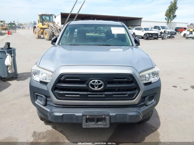 5TFRX5GN7HX084337 Toyota Tacoma Sr
