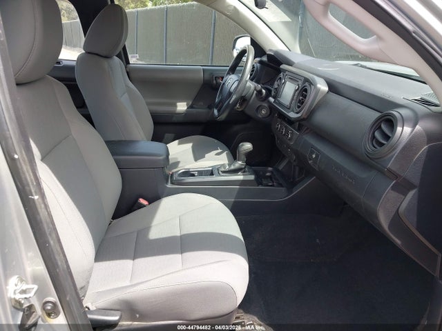 5TFRX5GN7HX084337 Toyota Tacoma Sr