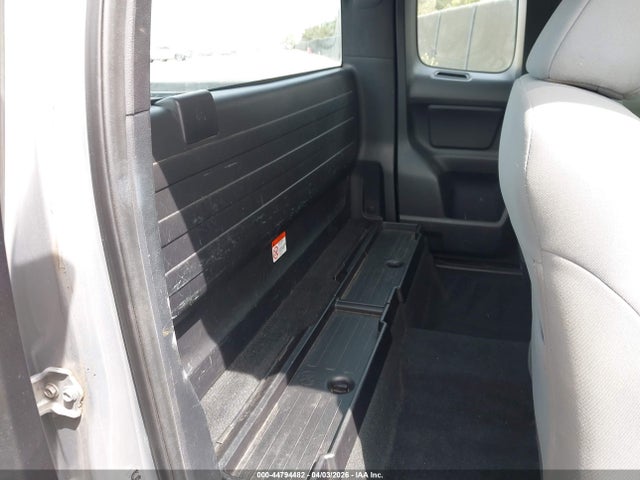 5TFRX5GN7HX084337 Toyota Tacoma Sr