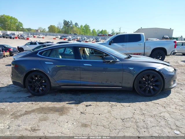Продаж на аукціоні авто 2014 Tesla Model S, vin: 5YJSA1S16EFP61724, номер лоту: 44794507
