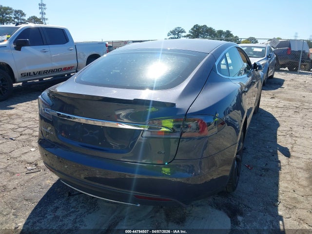 Продаж на аукціоні авто 2014 Tesla Model S, vin: 5YJSA1S16EFP61724, номер лоту: 44794507