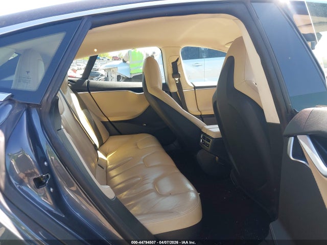 Продаж на аукціоні авто 2014 Tesla Model S, vin: 5YJSA1S16EFP61724, номер лоту: 44794507