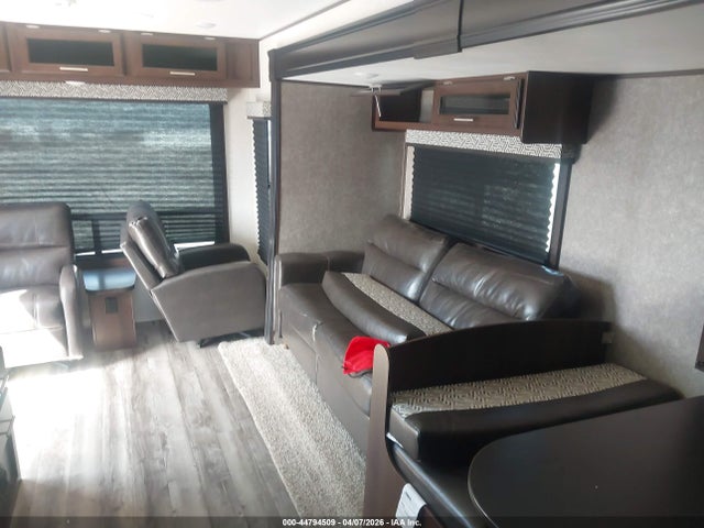 1UJBJ0BP7K17Y0480 Jayco Other
