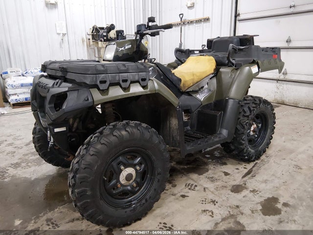 44794517 :رقم المزاد ، 4XATN55A0BA033954 vin ، 2011 Polaris Sportsman 550 Efi-x2 مزاد بيع