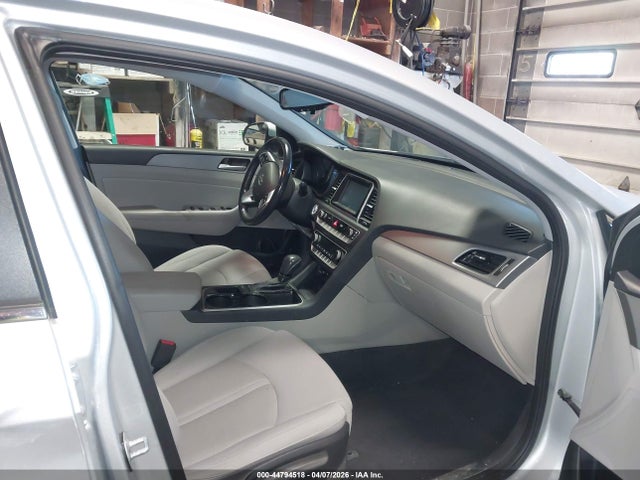 2019 Hyundai Sonata Sel მანქანა იყიდება აუქციონზე, vin: 5NPE34AF4KH812673, აუქციონის ნომერი: 44794518