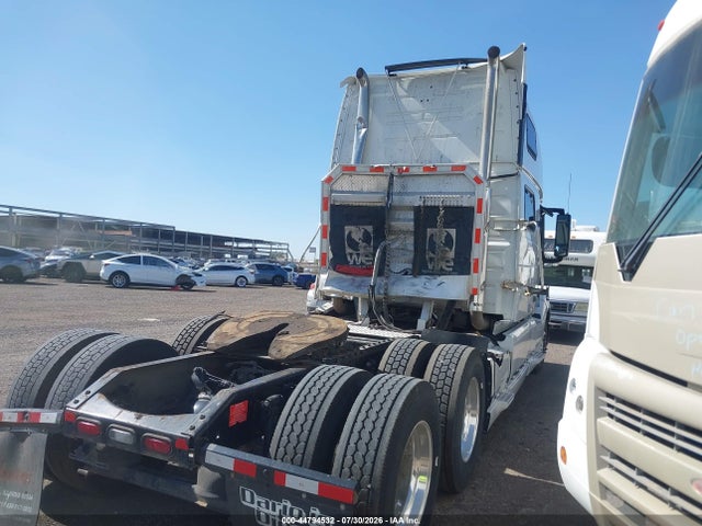 Aukcja sprzedaży 2019 Volvo Vnl, vin: 4V4NC9EH7KN215076, numer aukcji: 44794532