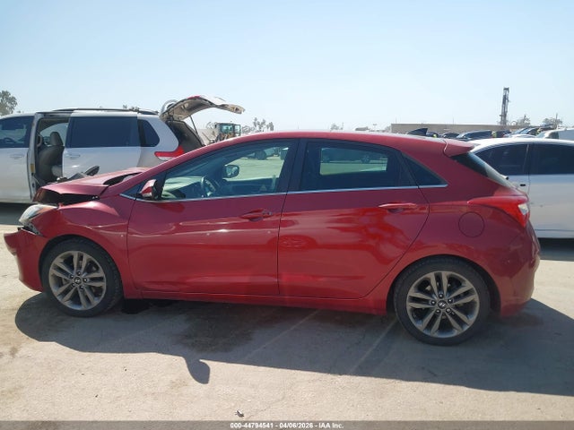 KMHD35LHXGU322182 Hyundai ELANTRA GT