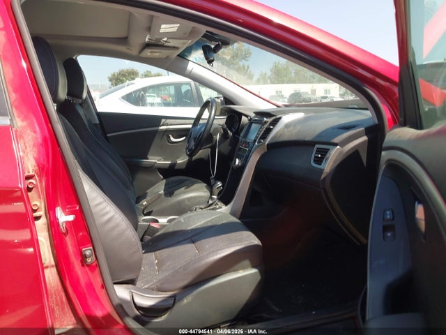 KMHD35LHXGU322182 Hyundai ELANTRA GT