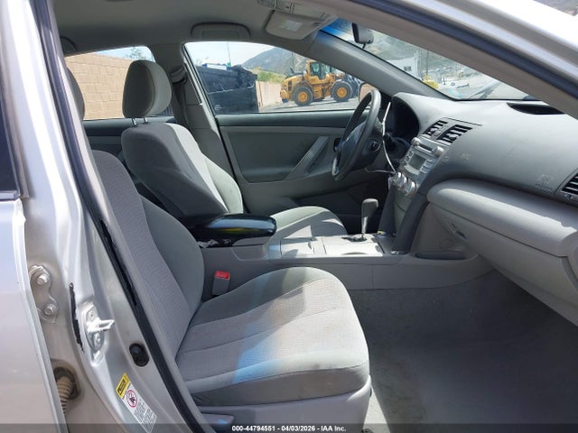 2011 TOYOTA CAMRY 4T4BF3EK4BR201609 Photo 4