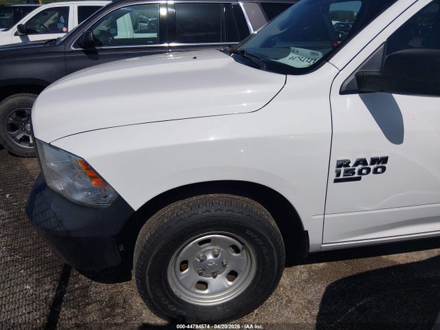 Продаж на аукціоні авто 2020 Ram 1500 Classic Tradesman  4x4 5'7 Box, vin: 1C6RR7KG6LS157757, номер лоту: 44794574