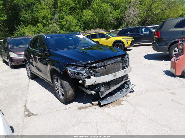 WDCTG4GBXFJ112356 Mercedes-Benz Gla 250 4matic
