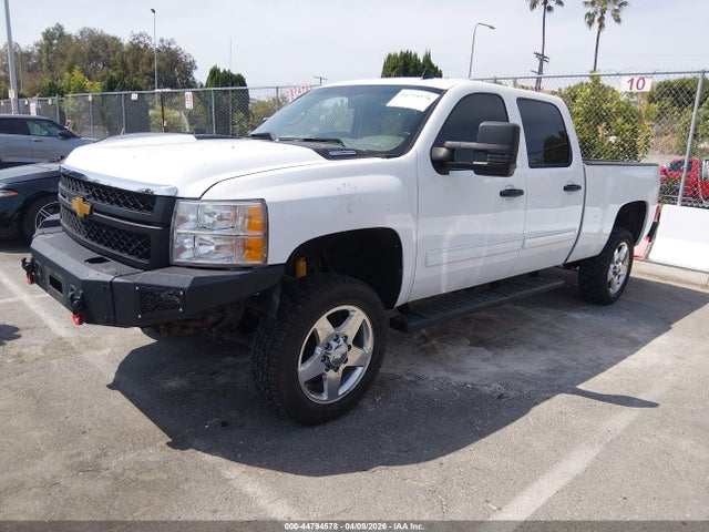 1GC1KXC80EF190928 Chevrolet Silverado 2500hd Lt