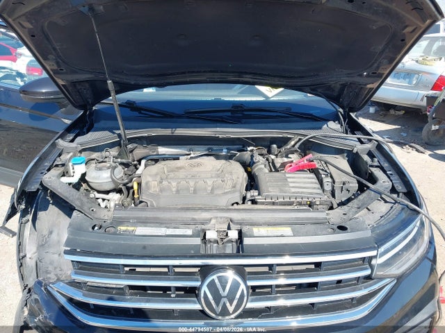 44794587 :رقم المزاد ، 3VV2B7AX3NM038027 vin ، 2022 Volkswagen Tiguan 2.0t Se مزاد بيع